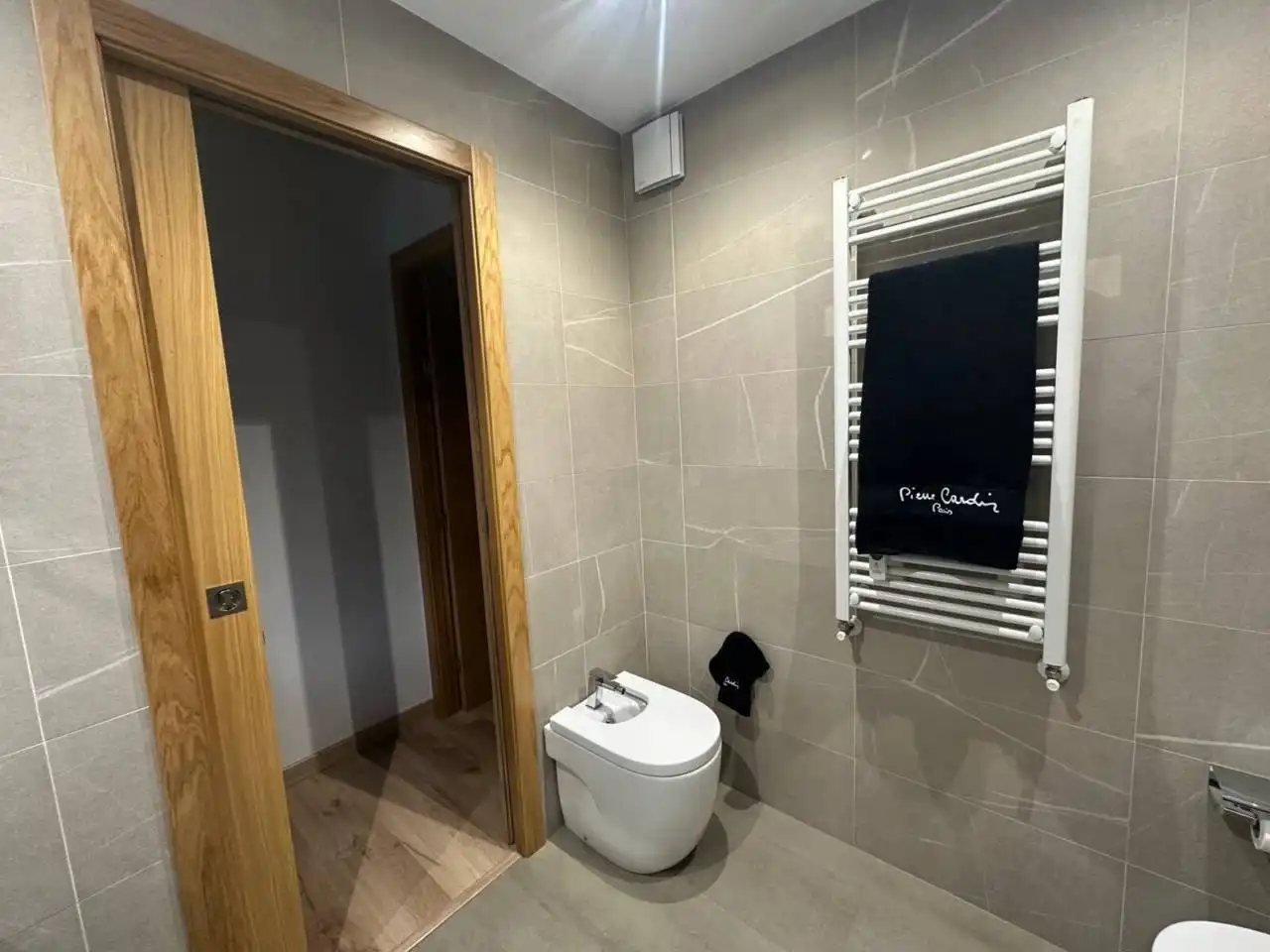 Baño de Piso en venta en Ourense Capital  con Calefacción, Trastero y Balcón