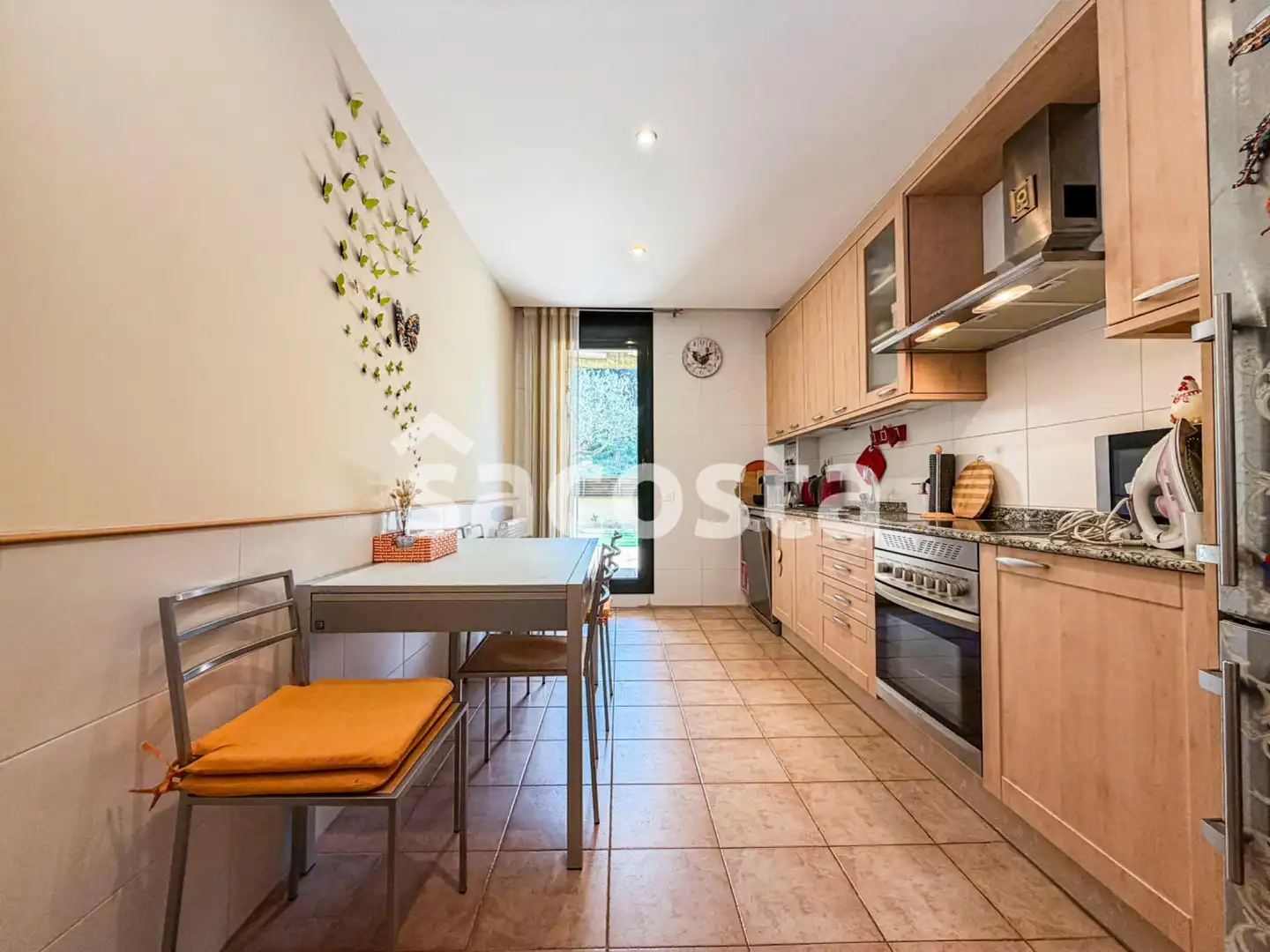 Cocina de Casa adosada en venta en Lloret de Mar con Aire acondicionado, Calefacción y Jardín privado