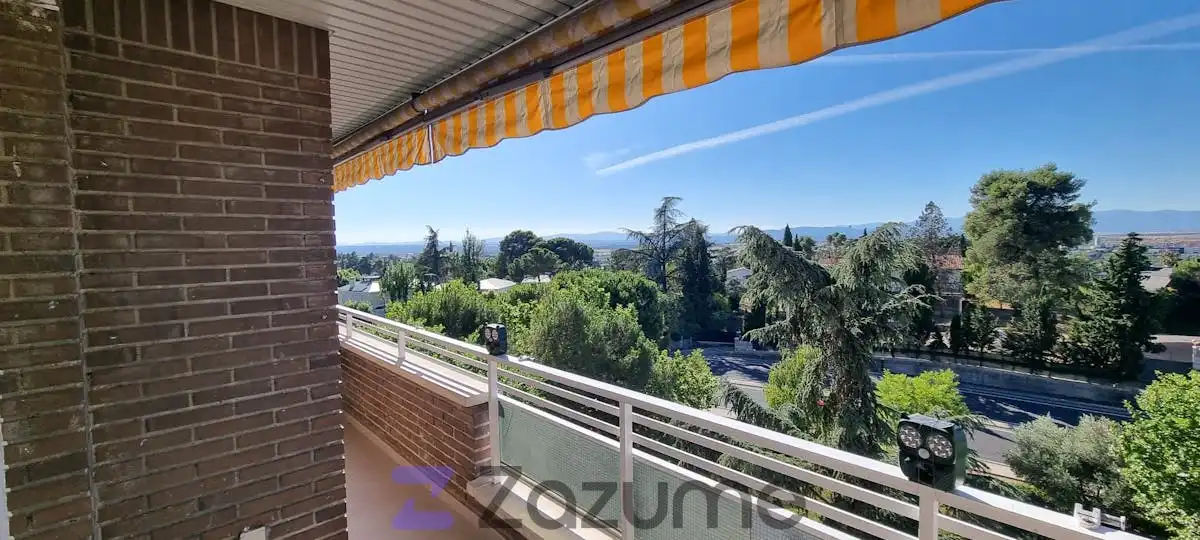 Exterior view of Flat for rent in Madrid  with Air Conditioner, Heating and Private garden
