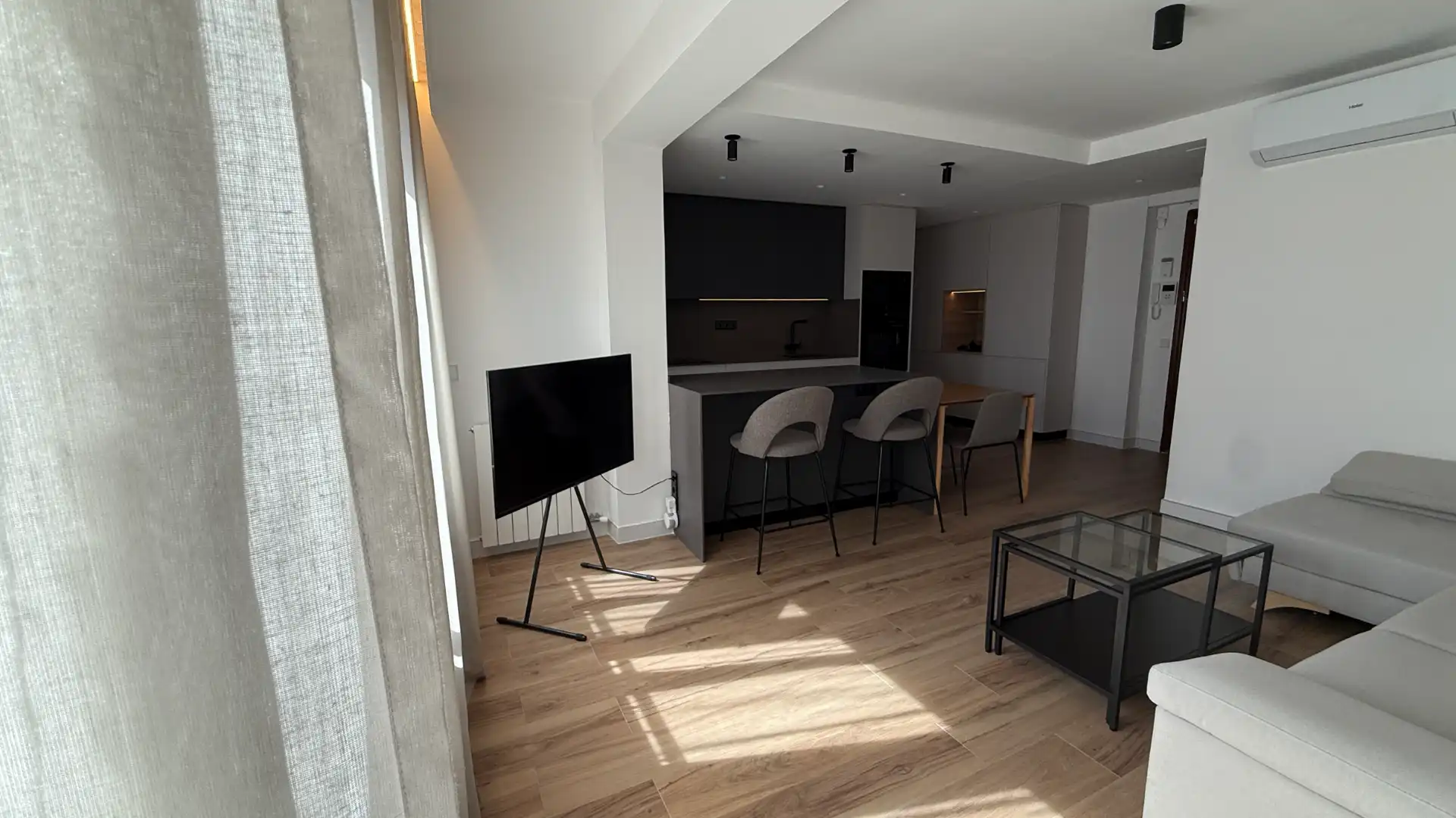 Wohnzimmer von Wohnung zum Verkauf in Reus mit Klimaanlage und Heizung