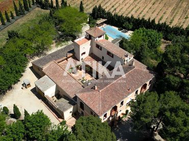 Casa rústica con piscina en venta en Fontanars dels Alforins