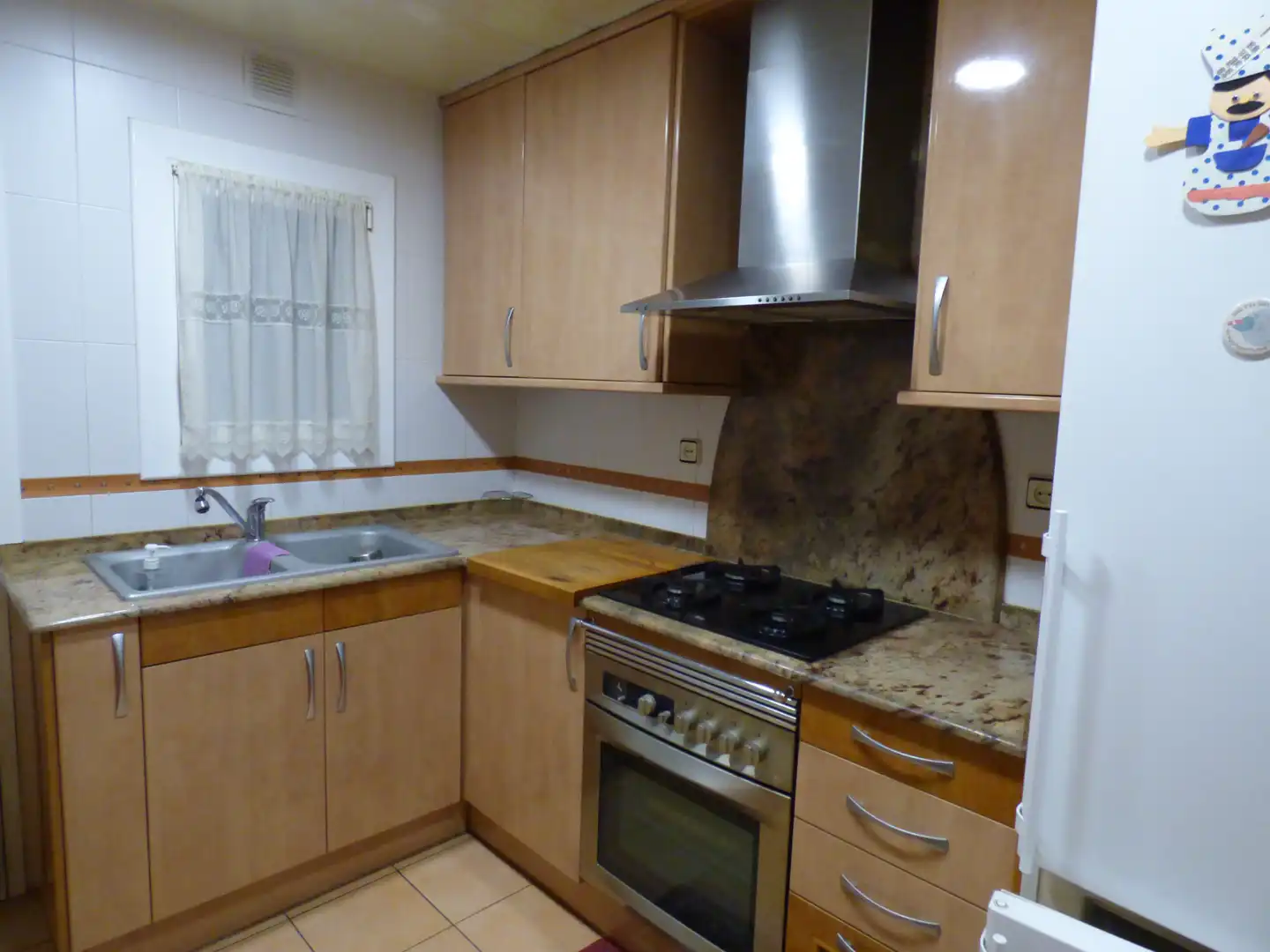 Cuina de Pis en venda en Cerdanyola del Vallès amb Calefacció i Forn