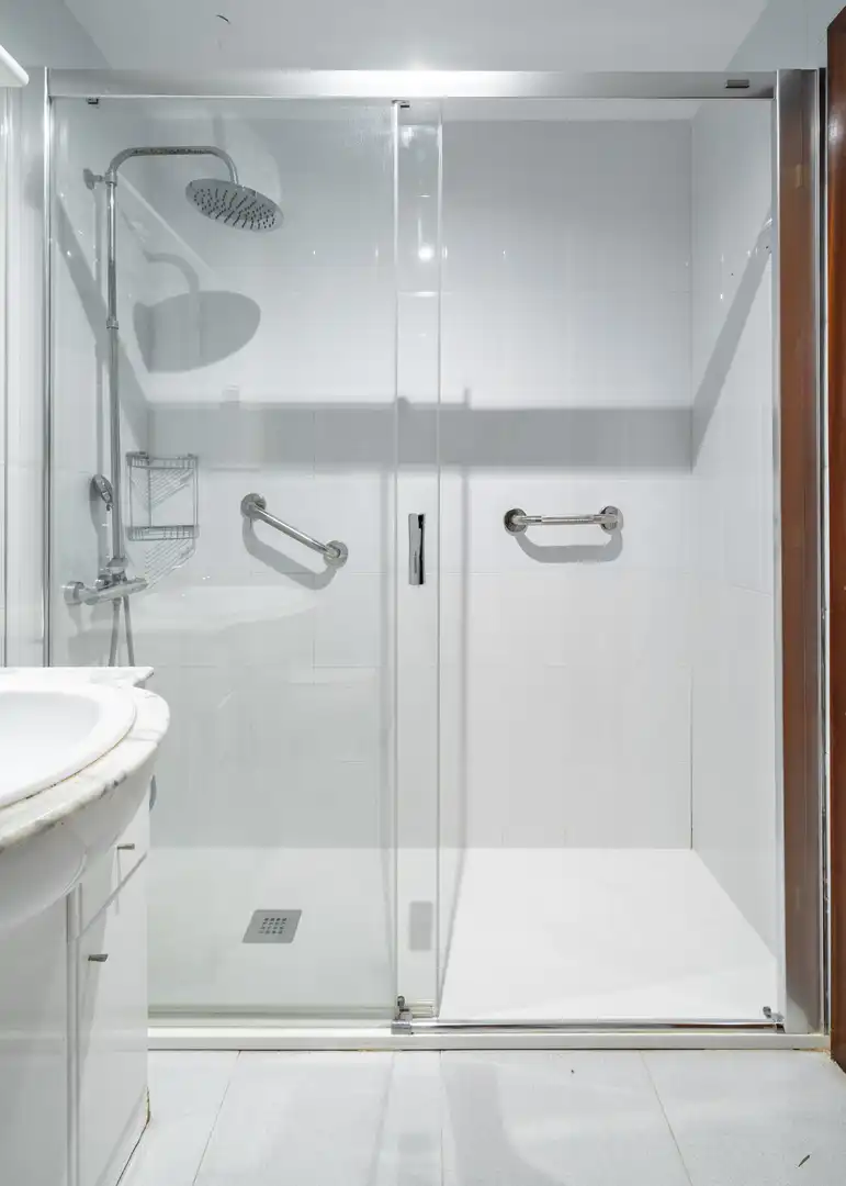 Baño de Piso en venta en Santander con Calefacción y Parquet