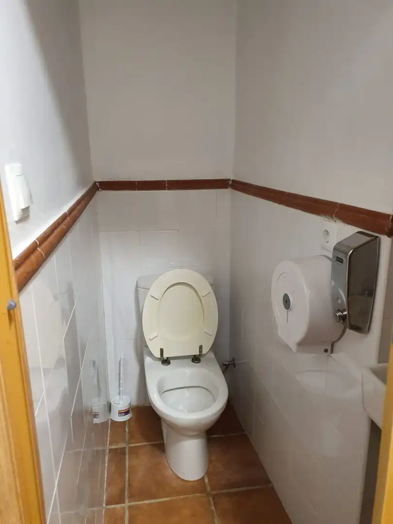 Local comercial en venta en El Pópulo - Santa María, imagen 3