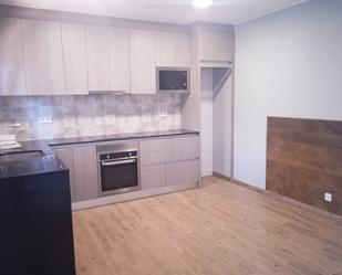 Cuina de Casa o xalet de lloguer en Parets del Vallès amb Aire condicionat, Calefacció i Forn