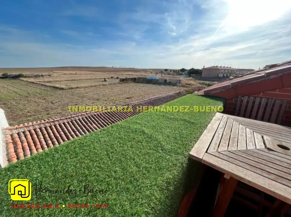 Piso en venta en Moriscos con Calefacción y Terraza