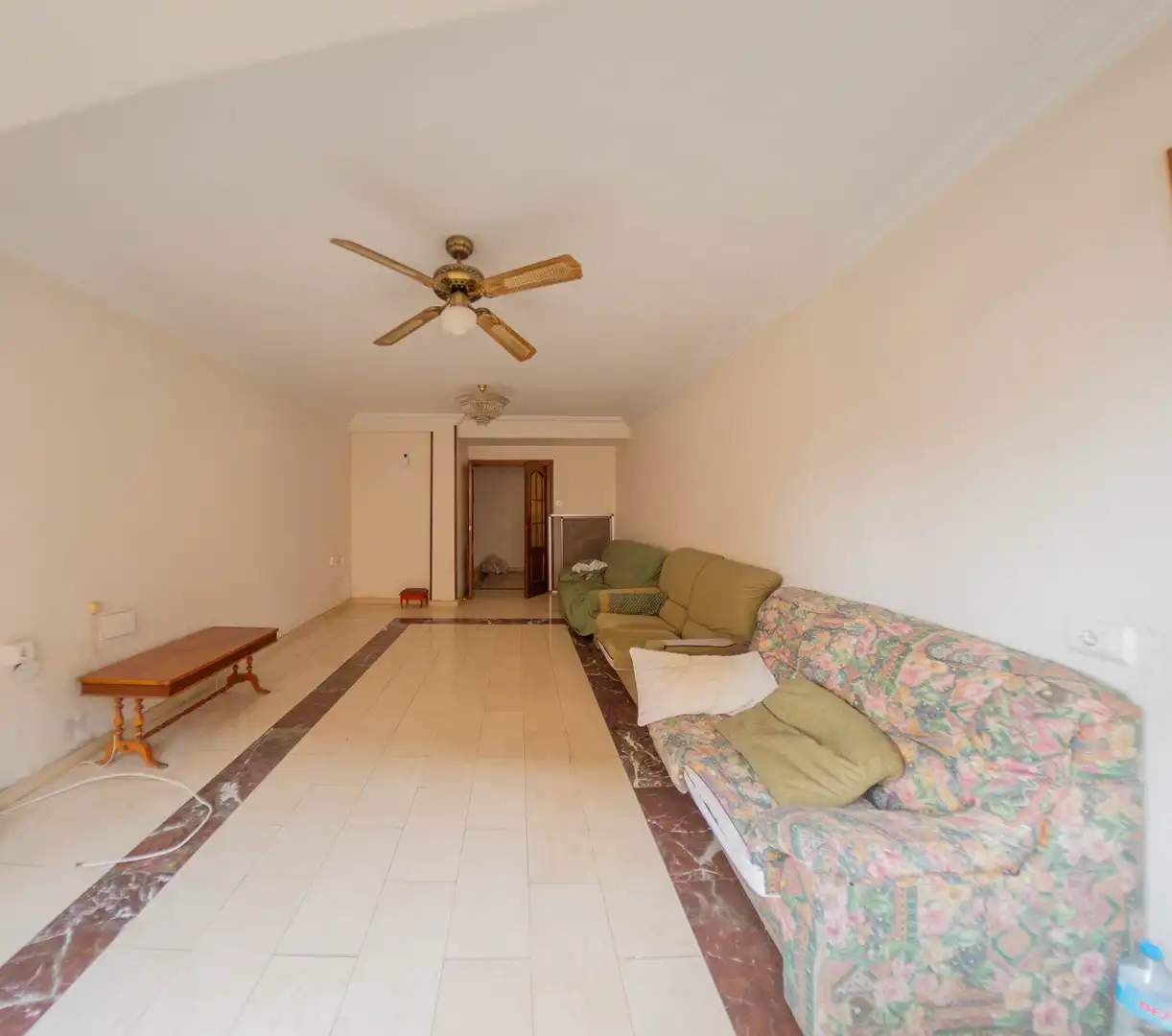 Sala de estar de Piso en venta en Murcia con Balcón