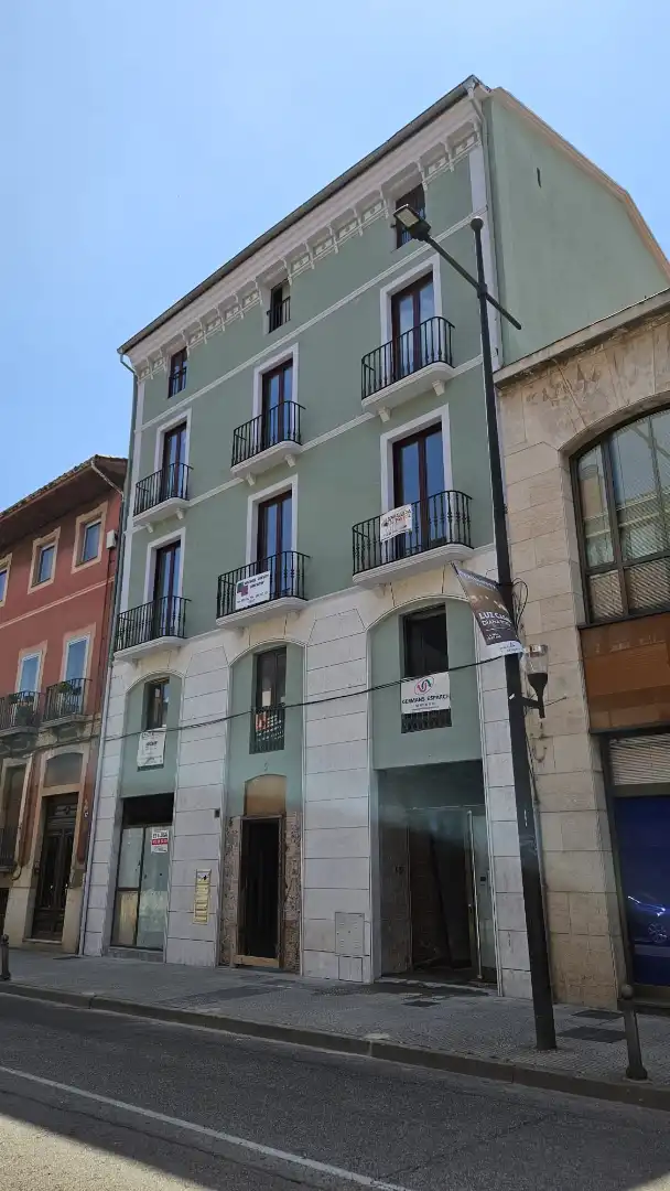 Business premises to rent in Olot