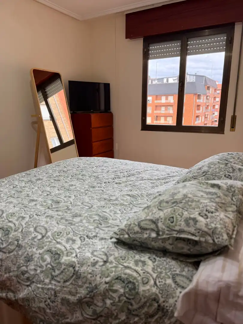 Habitación de Piso en venta en Barakaldo  con Calefacción, Parquet y Amueblado
