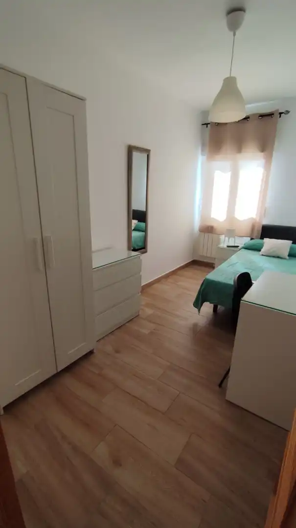 Schlafzimmer von Wohnung zur Miete in Granada mit Klimaanlage, Möbliert und Ofen