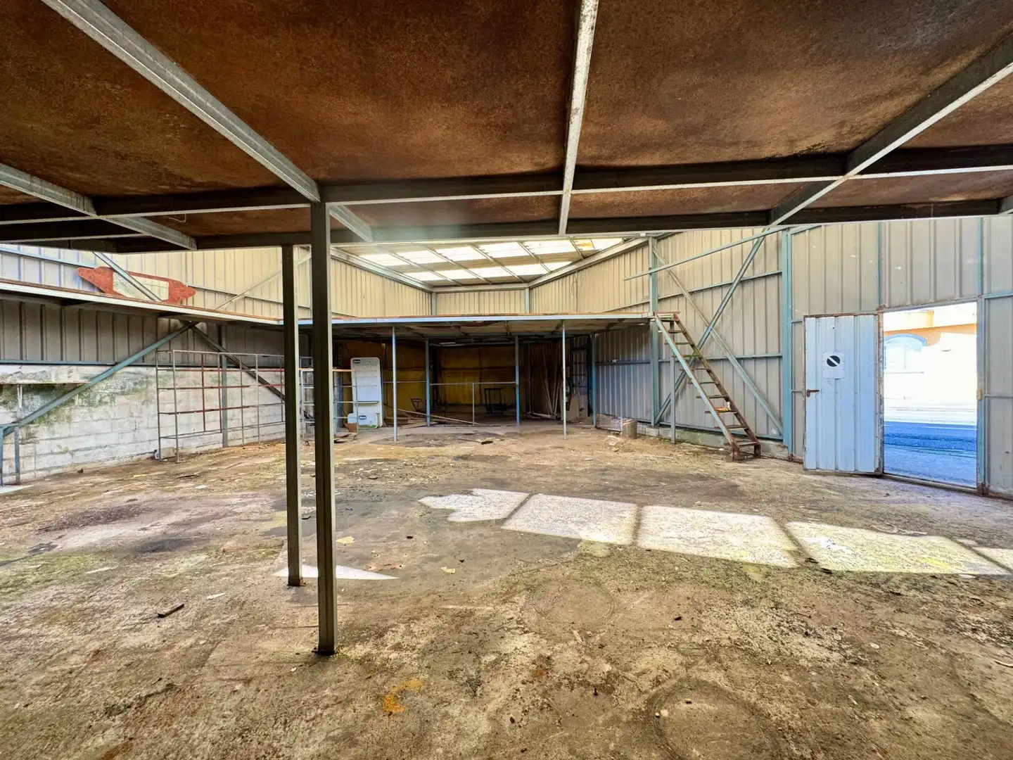 Nave industrial en venta en Sanxenxo