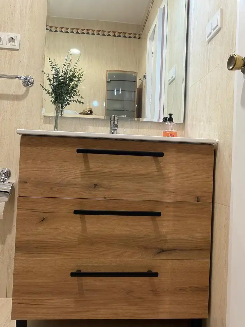 Badezimmer von Wohnung zur Miete in Centro