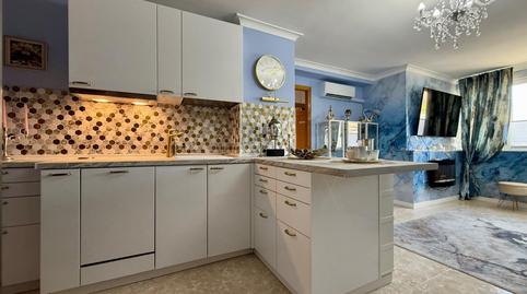 Foto 2 de Apartament en venda a Calle Pintor Antonio Amoros, Juan XXIII, Alicante