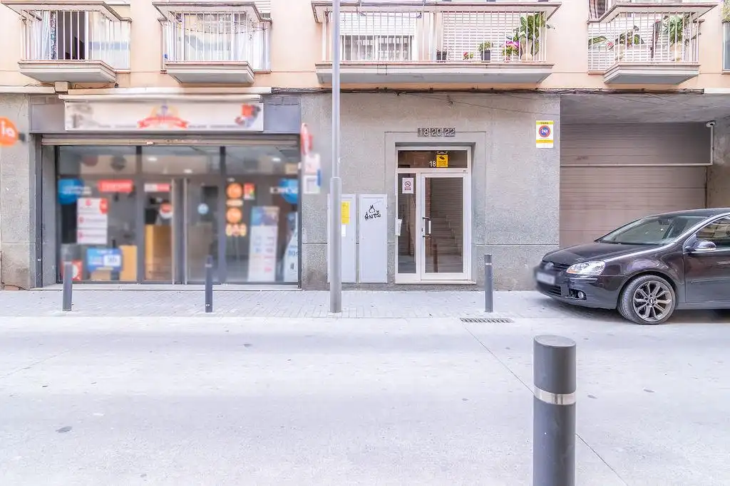 Flat for sale in Carrer Sant Carles, Centre Històric