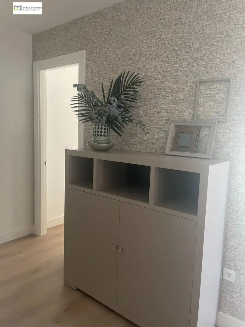 Living room of Flat for rent in León Capital   with Heating, Parquet flooring and Terrace