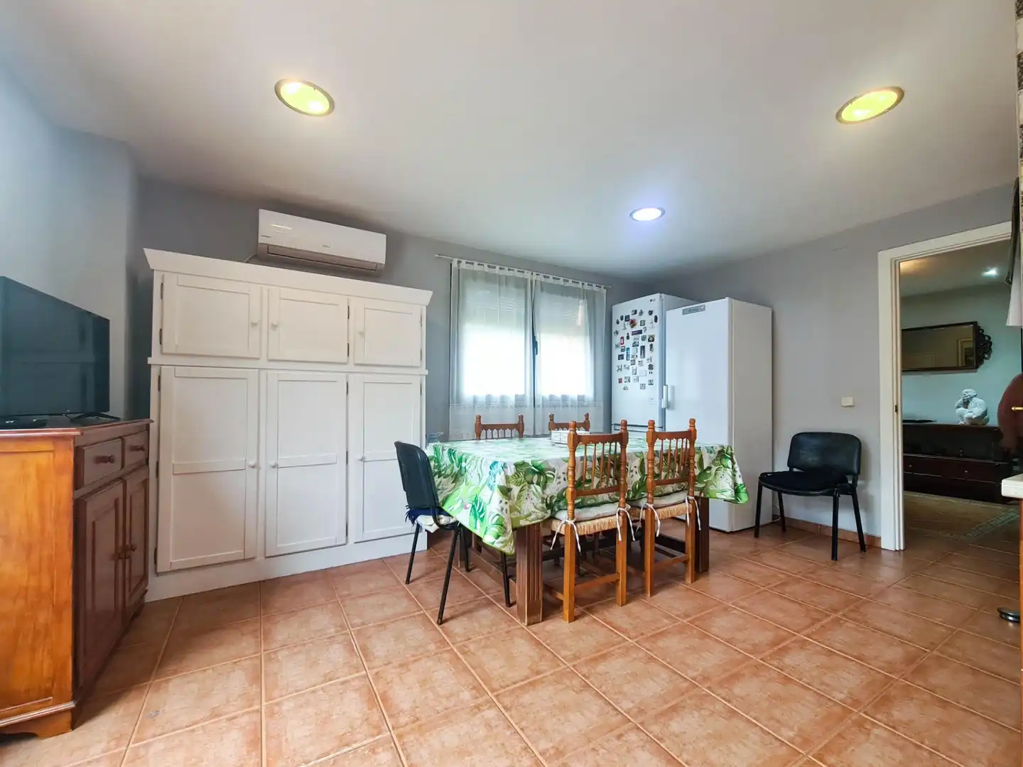Cocina de Casa o chalet en venta en El Casar con Terraza, Trastero y Piscina