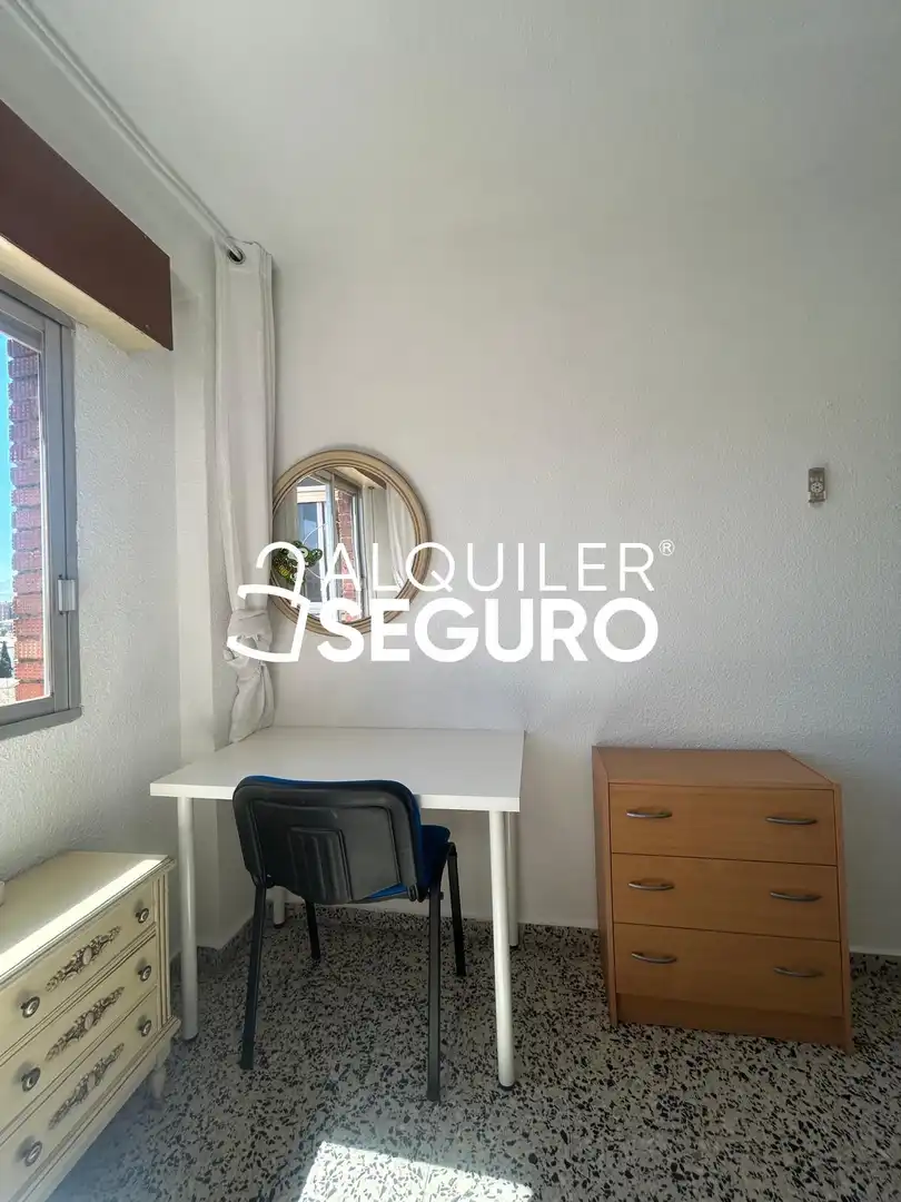 Flat with lift to rent in Doctor Vaca de Castro, imagen 17