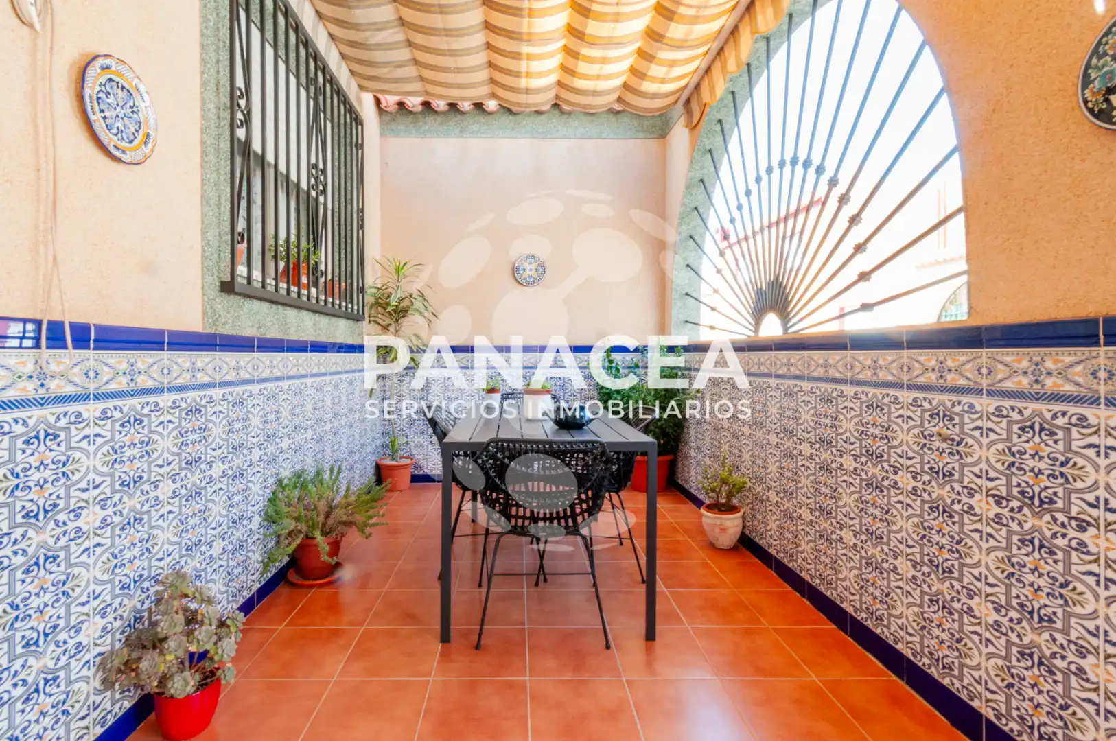 Terraza de Casa adosada en venta en Vícar con Jardín privado, Terraza y Amueblado