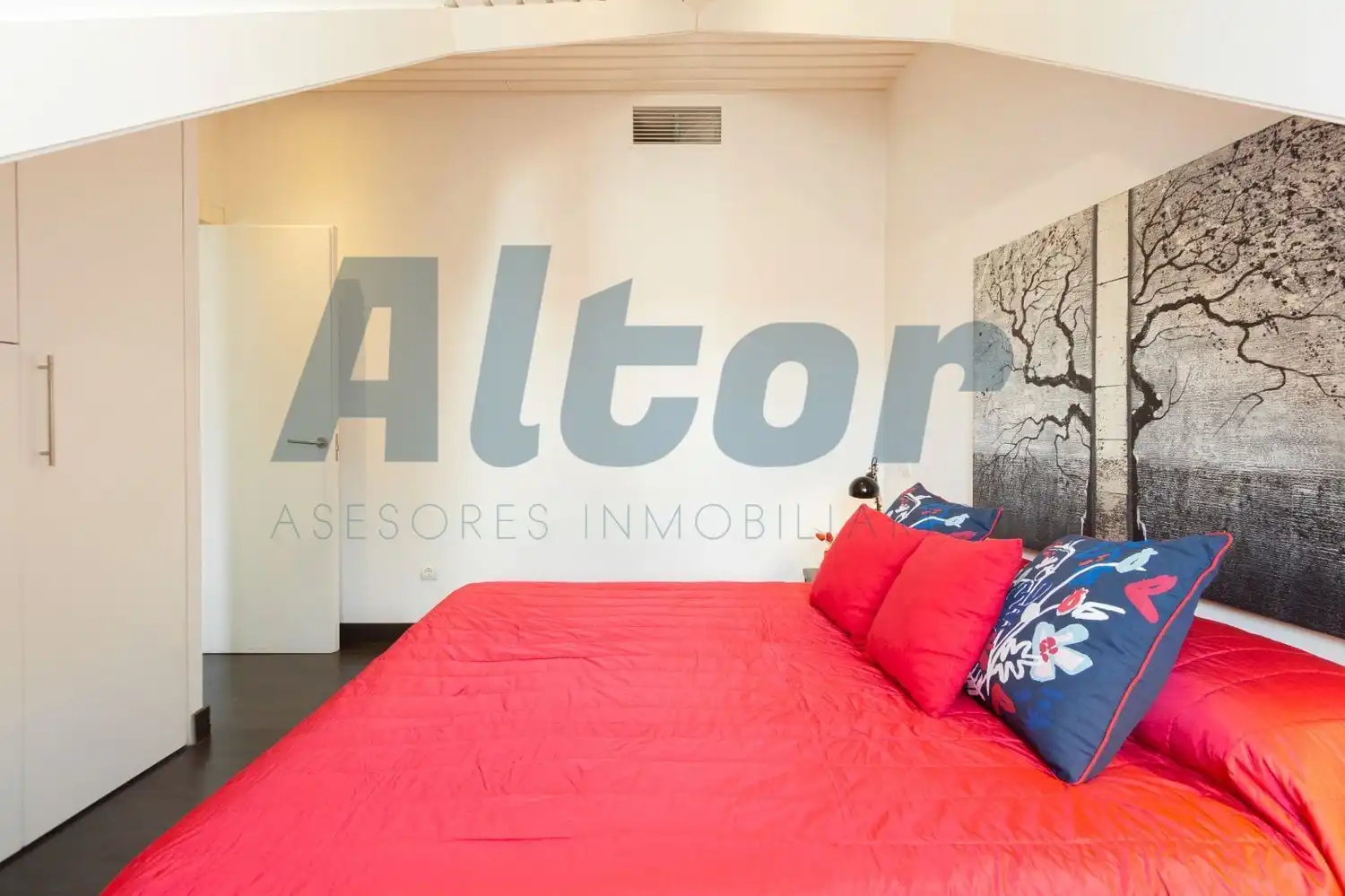 Bedroom of Attic for rent in Madrid  with Heating, Terrace and Furnished
