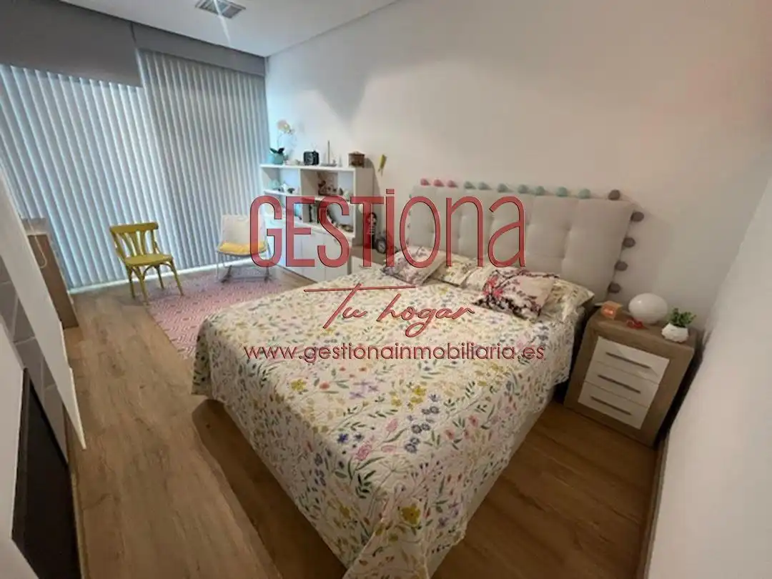 Habitación de Planta baja en venta en Noja con Calefacción, Terraza y Trastero