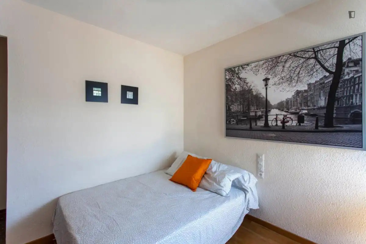 Habitación en Barrio de Campanar