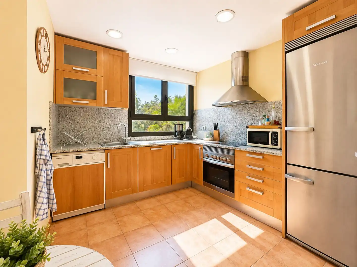 Kitchen of Apartments for sale in Estepona  with Air Conditioner, Terrace and Furnished