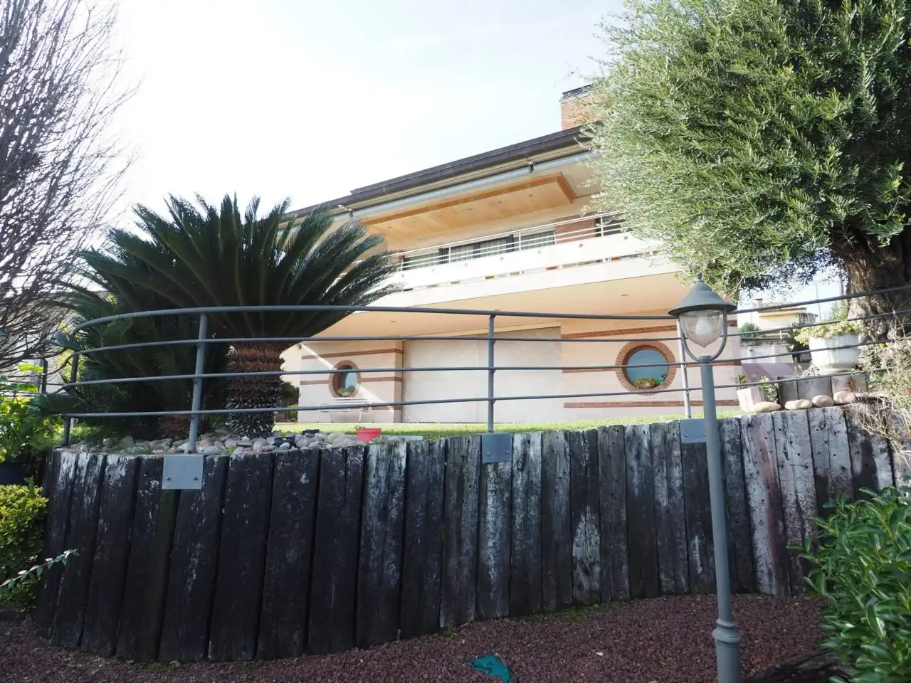 Vista exterior de Casa o xalet en venda en Lliçà de Vall amb Aire condicionat, Calefacció i Jardí privat