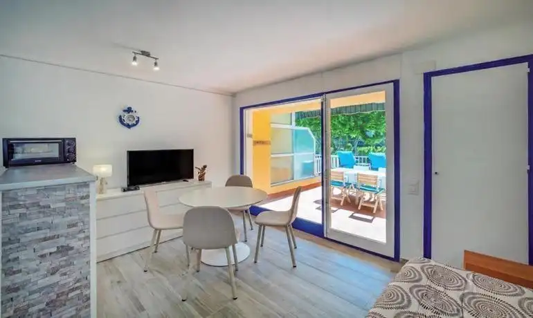Apartment with terrace for sale in Avenida SANT MORI 11, imagen 8