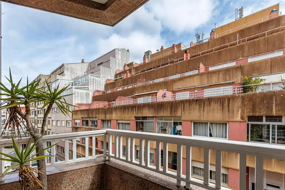 Terrassa de Pis en venda en Pontevedra Capital  amb Aire condicionat, Calefacció i Terrassa
