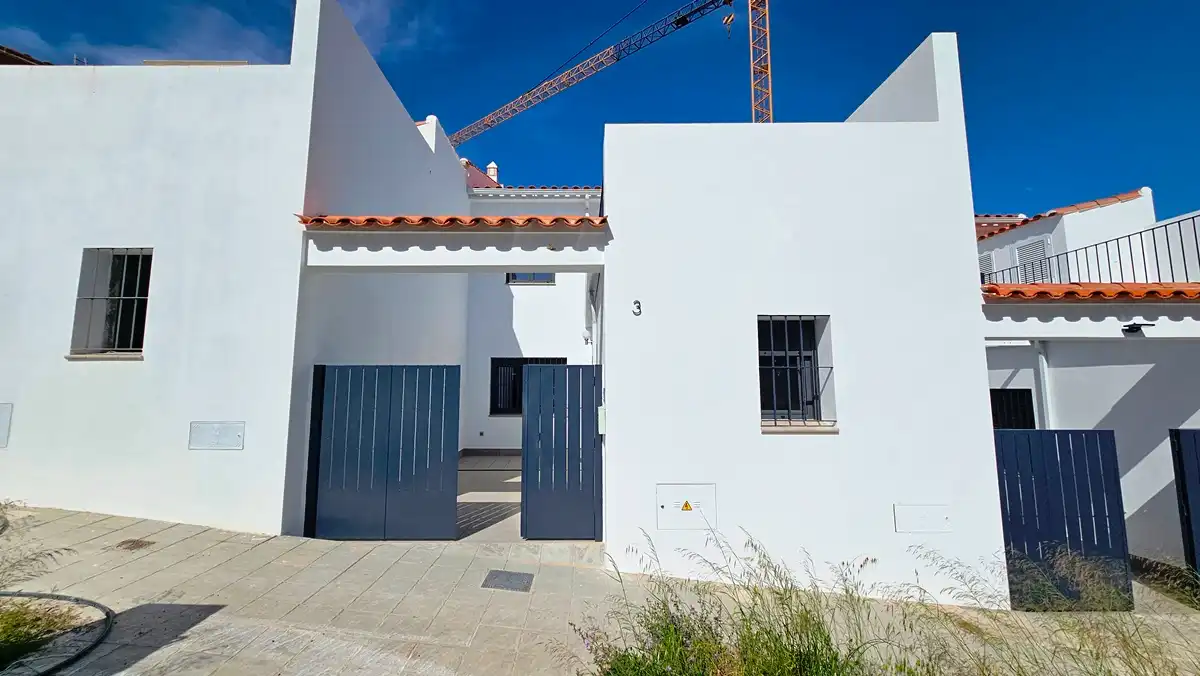 Außenansicht von Einfamilien-Reihenhaus zur Miete in Aracena mit Klimaanlage, Möbliert und Ofen