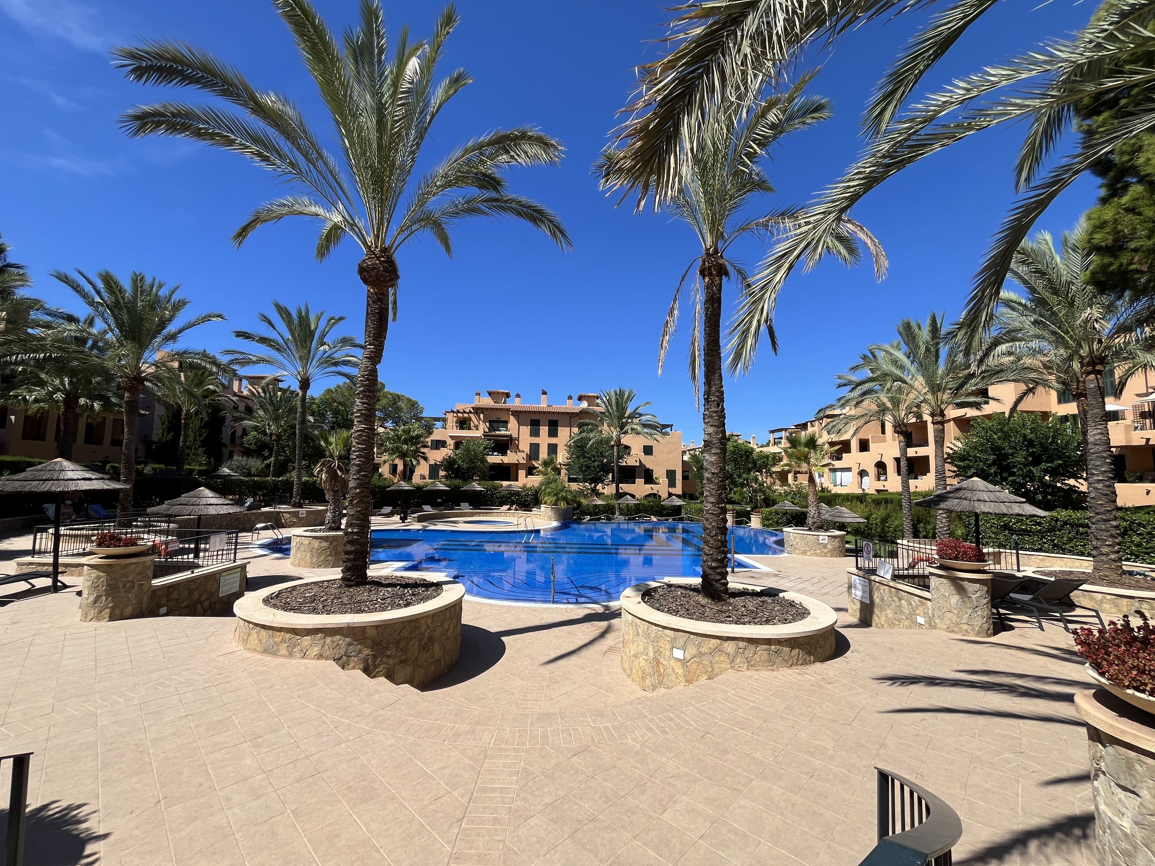 Swimming pool of Apartment to rent in Llucmajor  with Air Conditioner, Furnished and Community pool