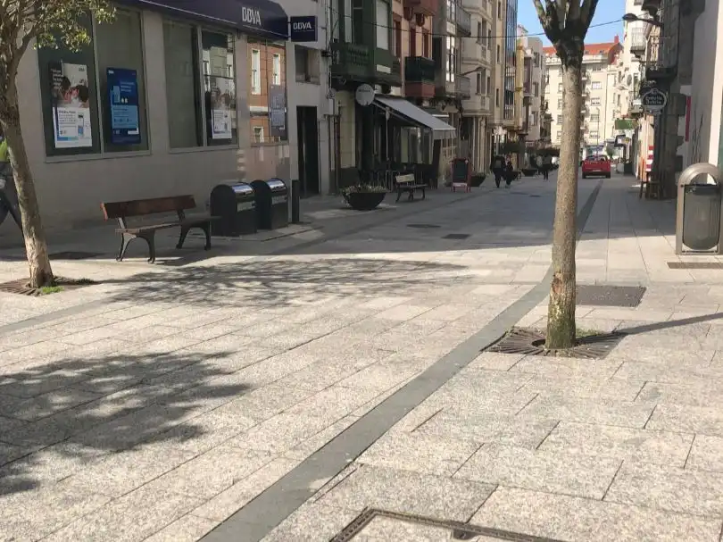 Vista exterior de Local en venta en Vigo  con Calefacción, Parquet y Terraza