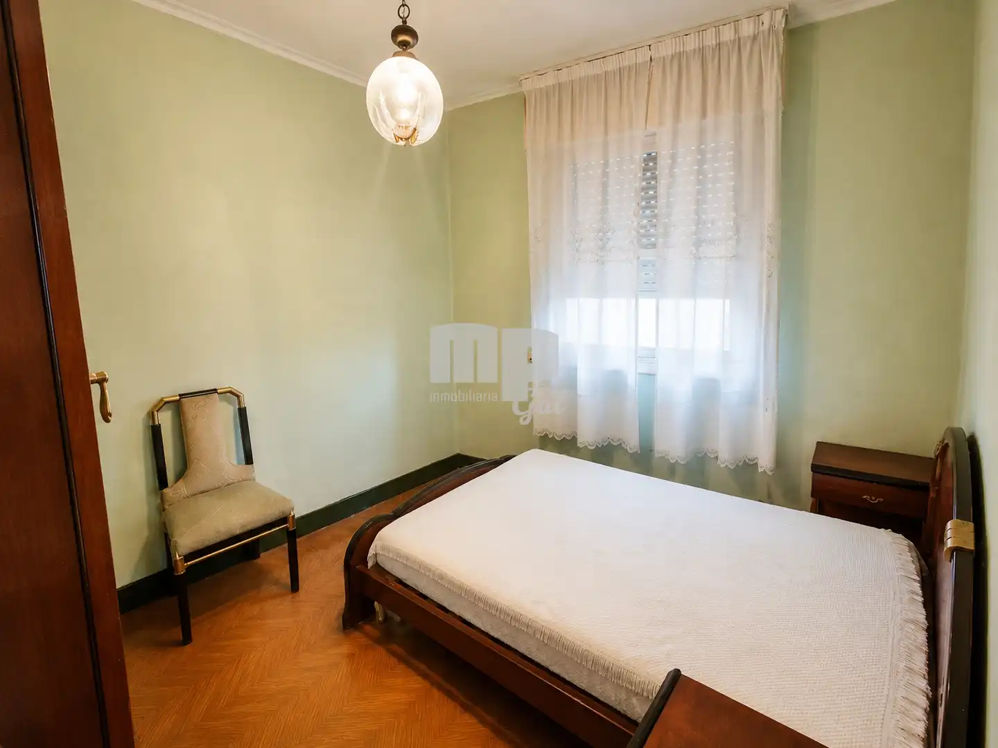 Habitación de Edificio en venta en Vigo 