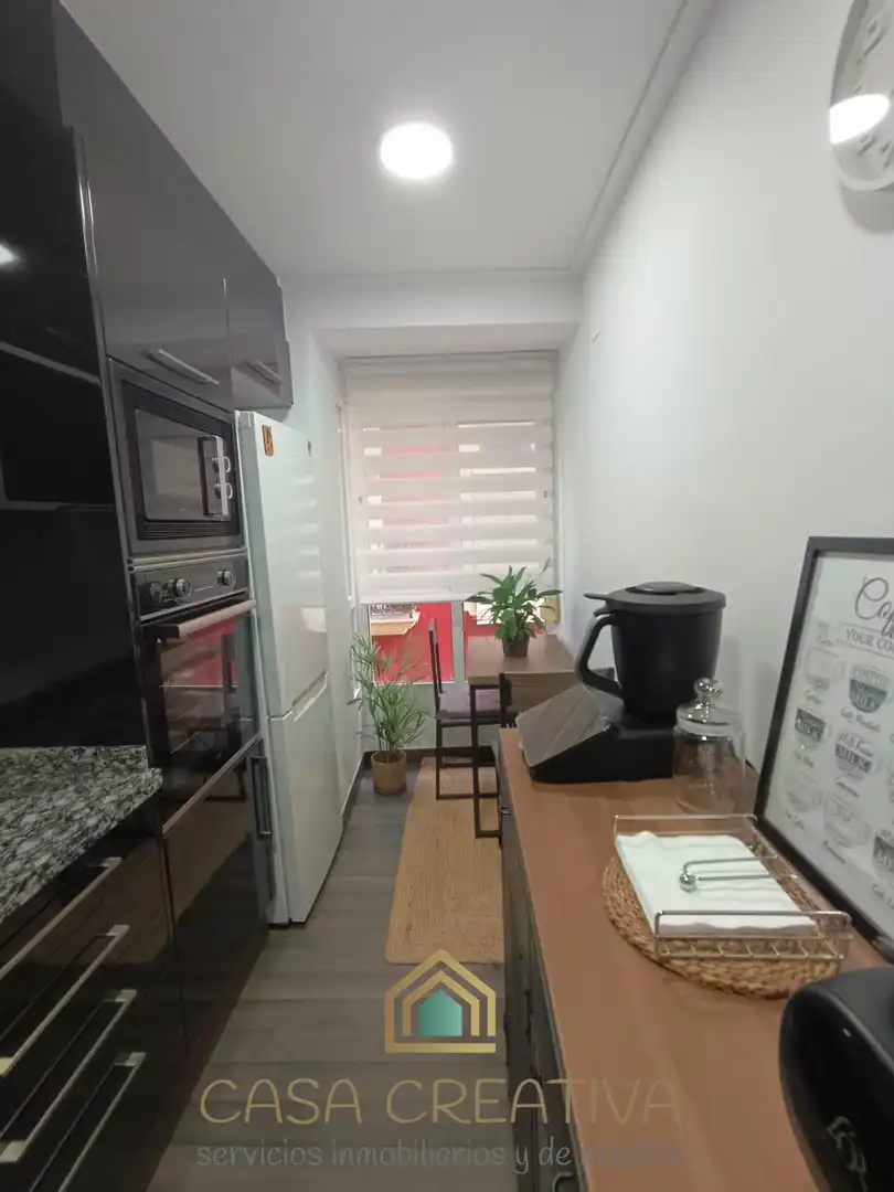 Kitchen of Flat for sale in Alzira  with Air Conditioner, Heating and Furnished