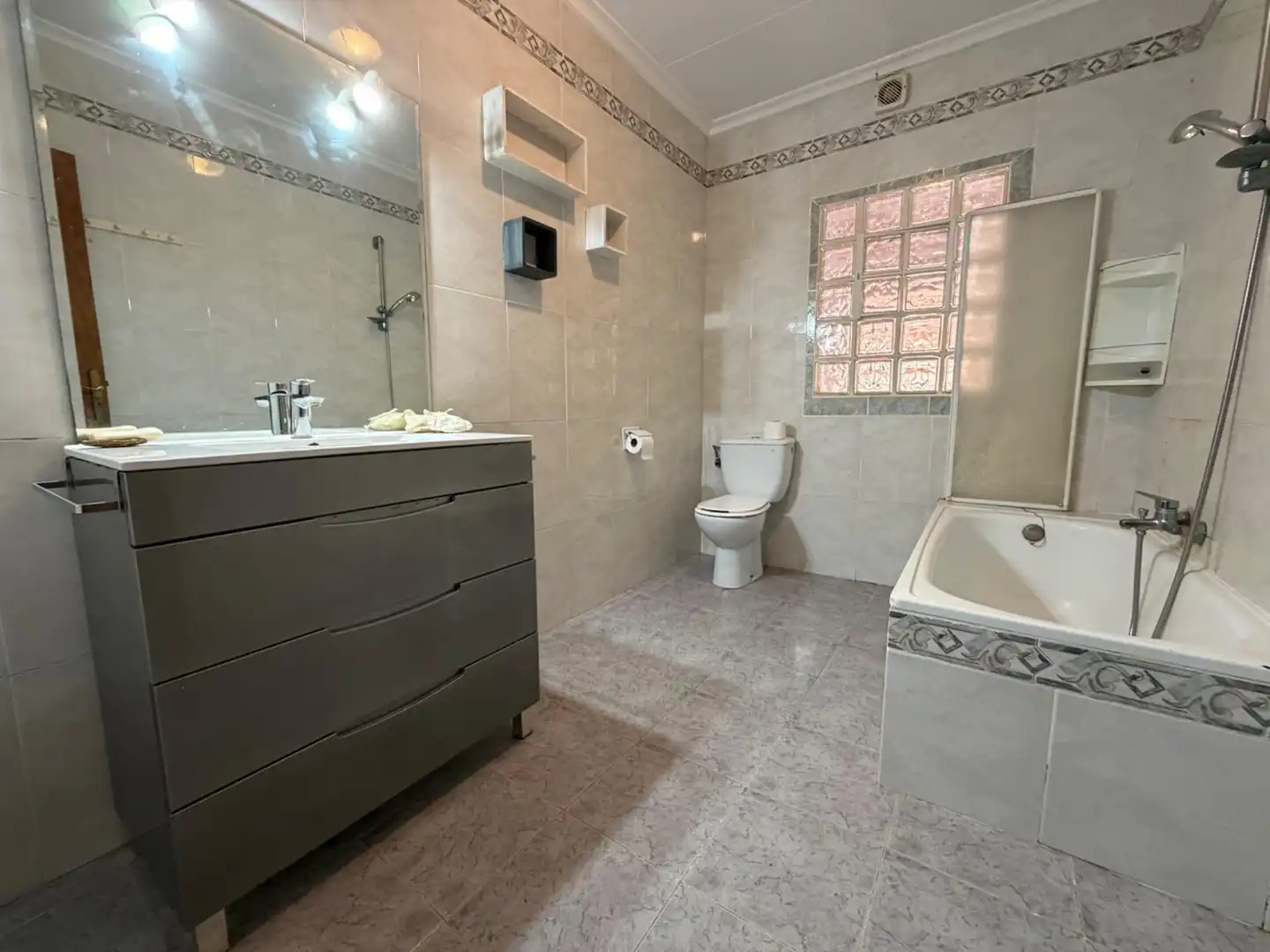 Baño de Casa o chalet en venta en Vilamarxant con Jardín privado, Terraza y Trastero