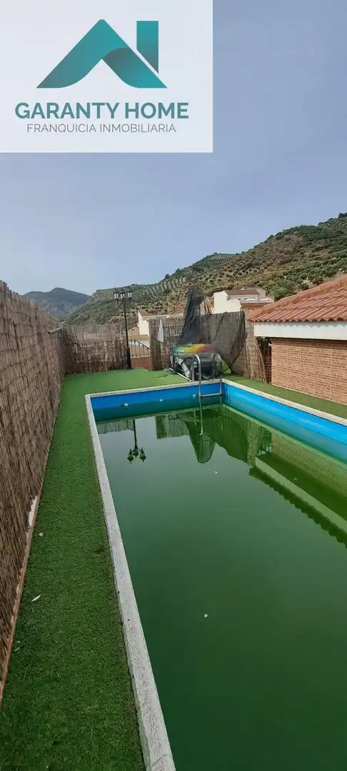 Piscina de Casa o chalet en venta en Cárcheles con Aire acondicionado, Calefacción y Jardín privado