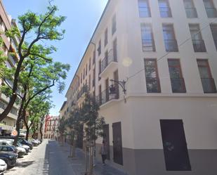 Vista exterior de Planta baixa en venda en  Valencia Capital amb Aire condicionat