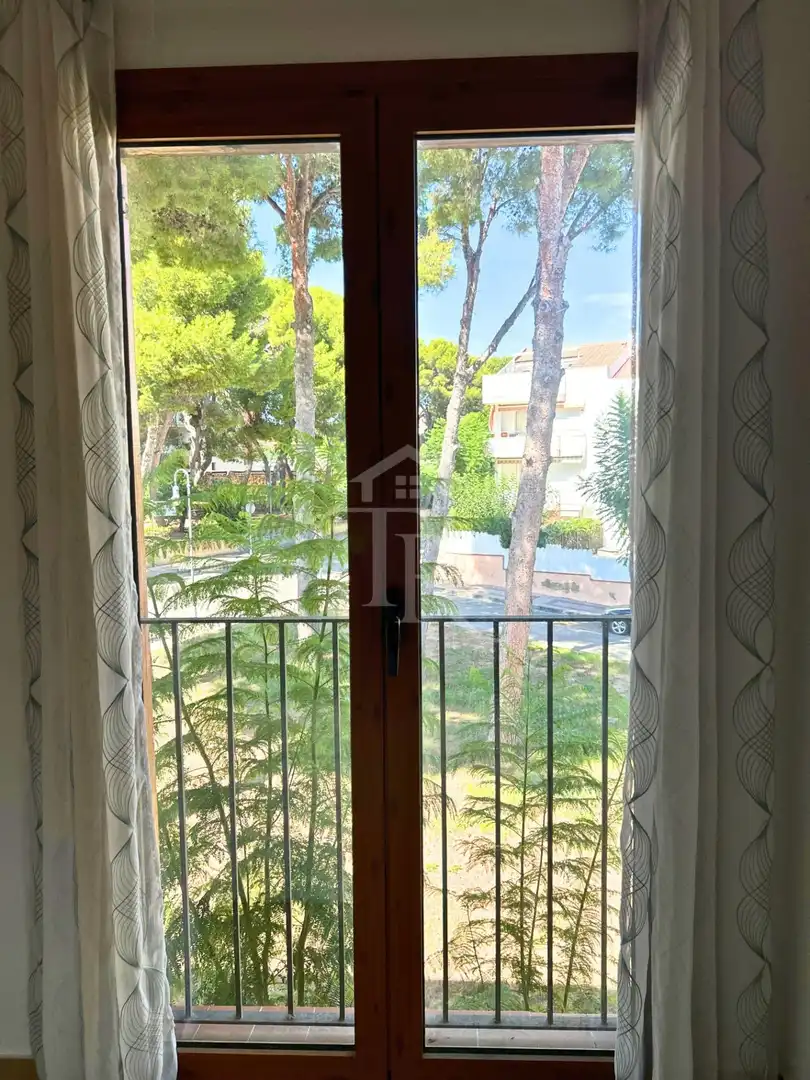 Vista exterior de Dúplex en venda en Roda de Berà, Tarragona