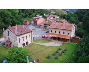 Building for sale in Cabrales