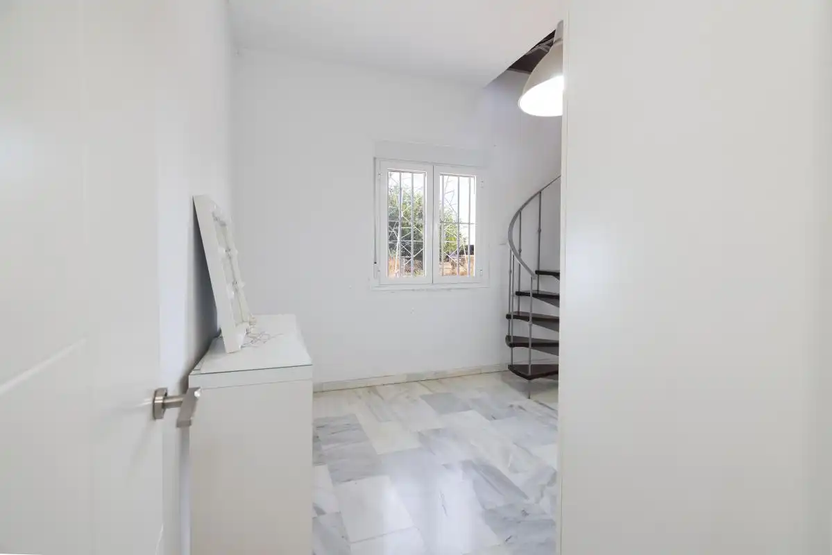 Casa adosada en venta en Valencina de la Concepción con Aire acondicionado, Calefacción y Terraza