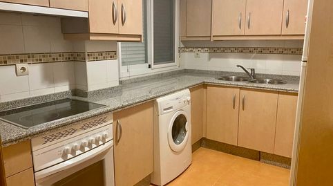 Foto 4 de Piso en venta en Calle Heliotropo, Albolote, Granada