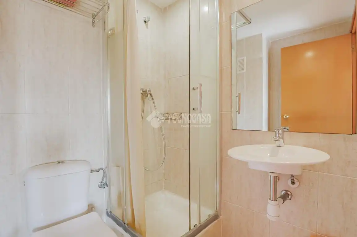 Baño de Piso en venta en Sant Feliu de Llobregat con Aire acondicionado y Balcón