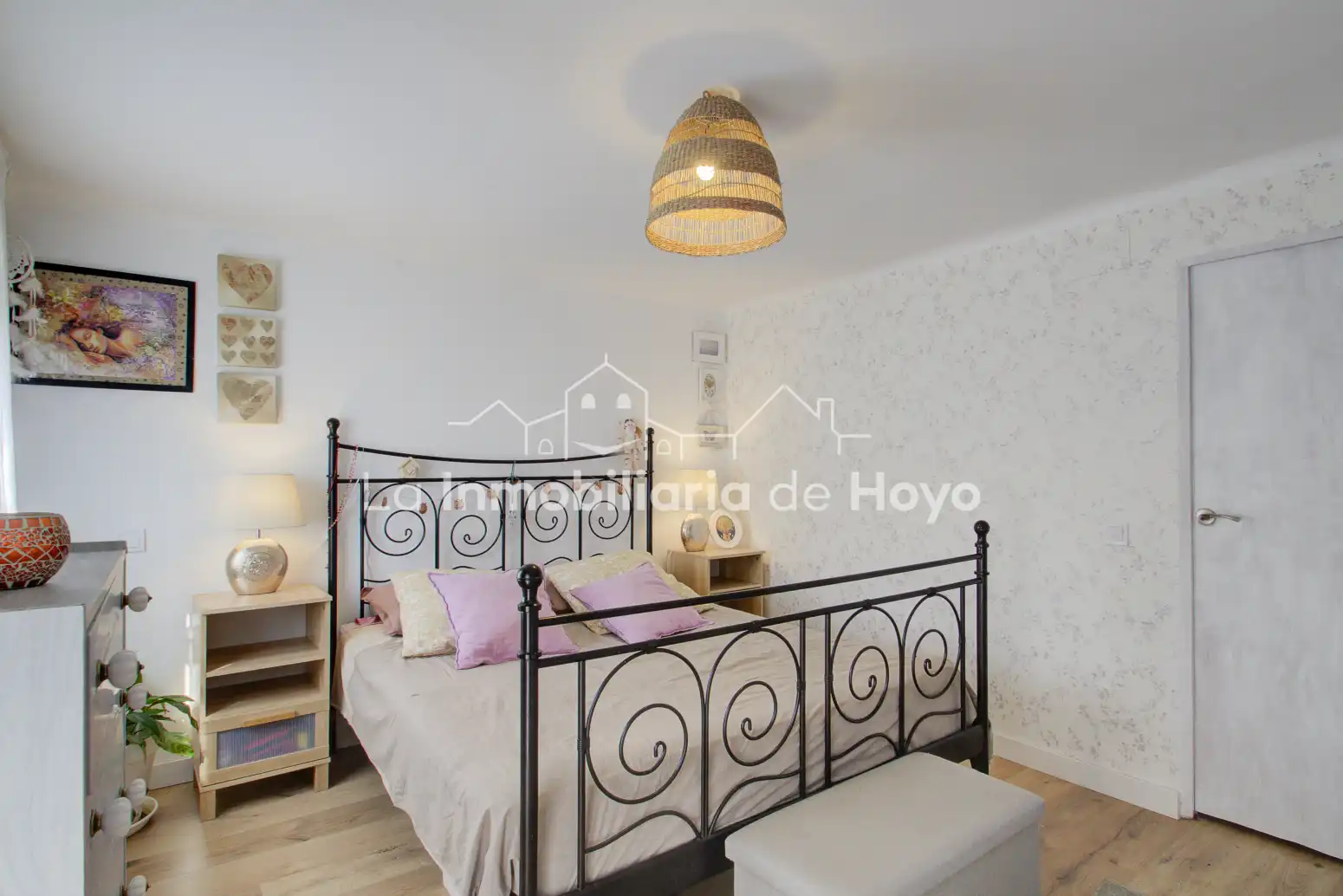 Dormitori de Casa adosada en venda en Las Rozas de Madrid amb Calefacció, Terrassa i Traster