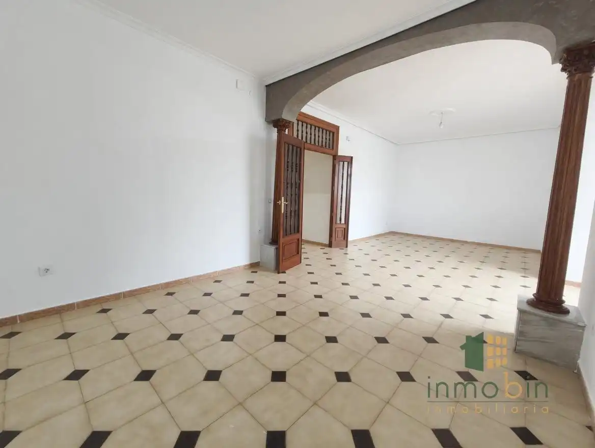 Sala de estar de Planta baja en venta en Don Benito con Aire acondicionado, Terraza y Trastero