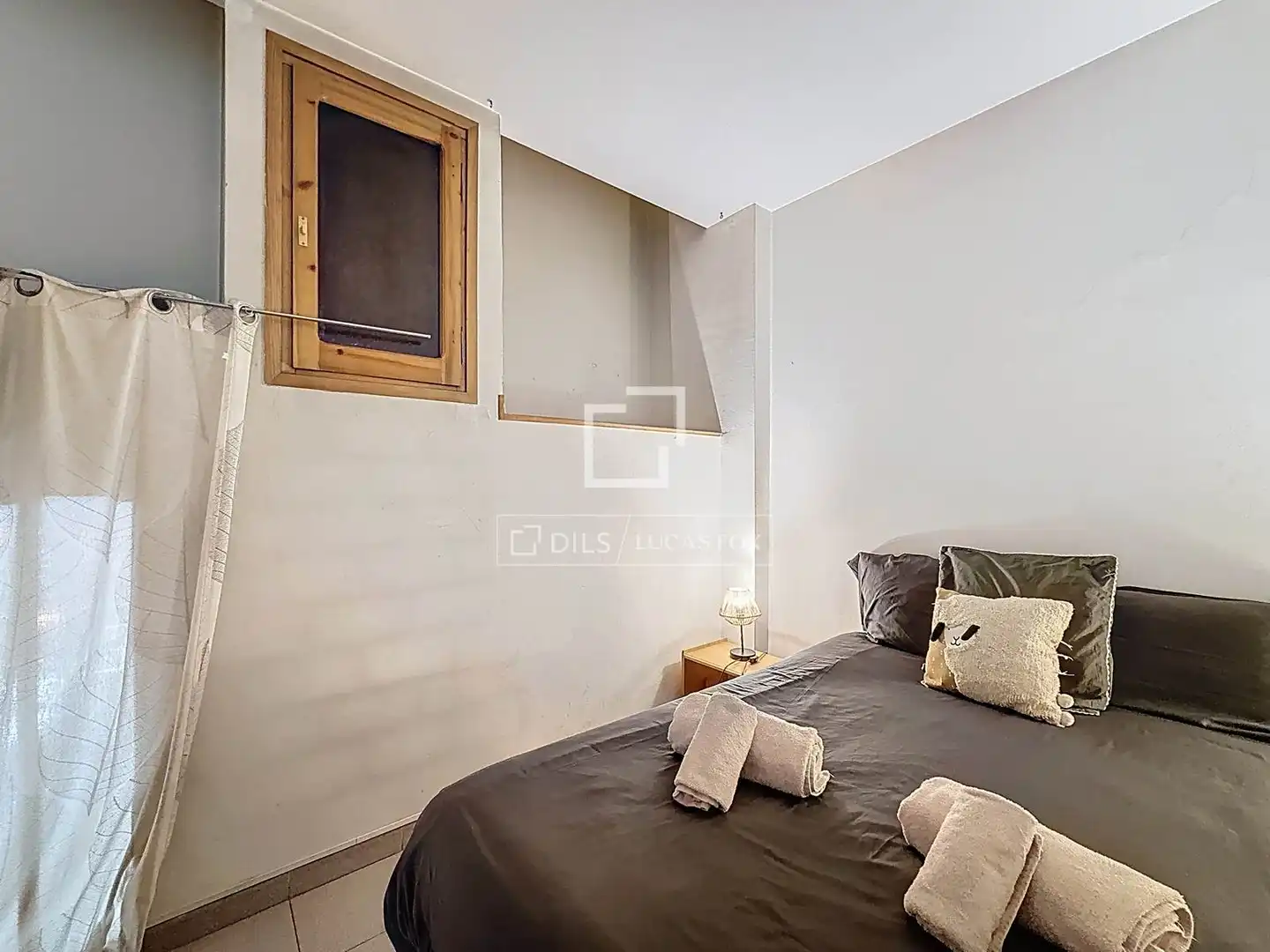 Bedroom of Flat for sale in Madrid  with Heating, Storage room and Furnished