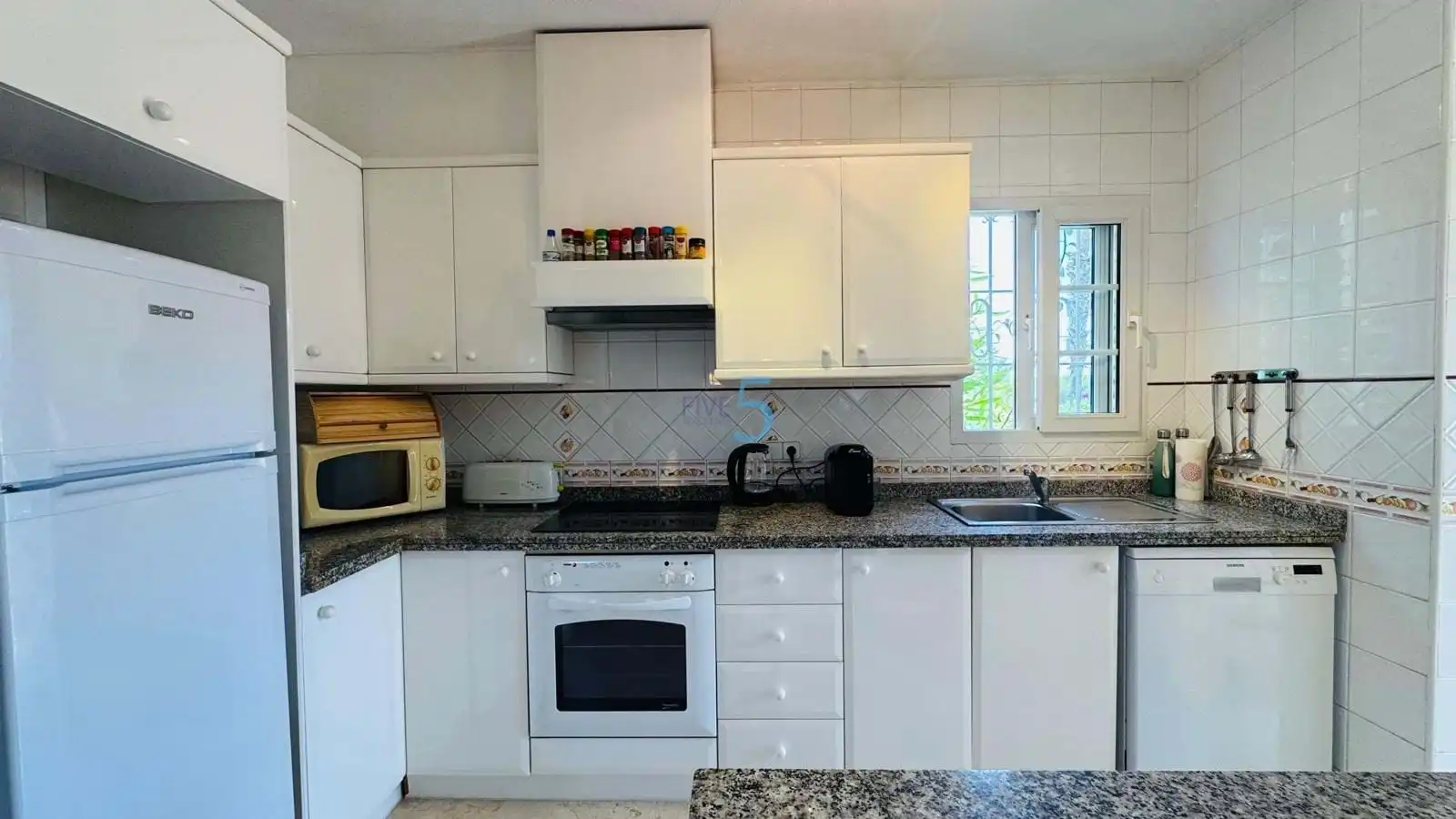 Casa o xalet en venda a Villamartín - Las Filipinas