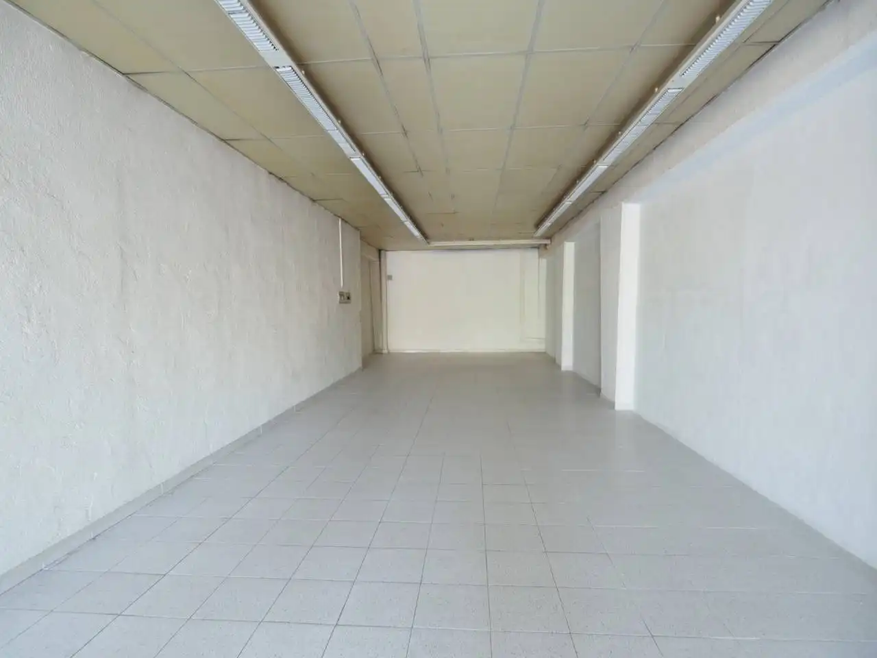 Gewerbefläche zum Verkauf in Calle Rafael Casanova, imagen 4
