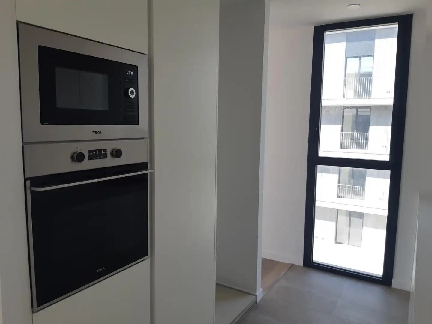 Cocina de Piso de alquiler en Badalona con Calefacción, Jardín privado y Terraza