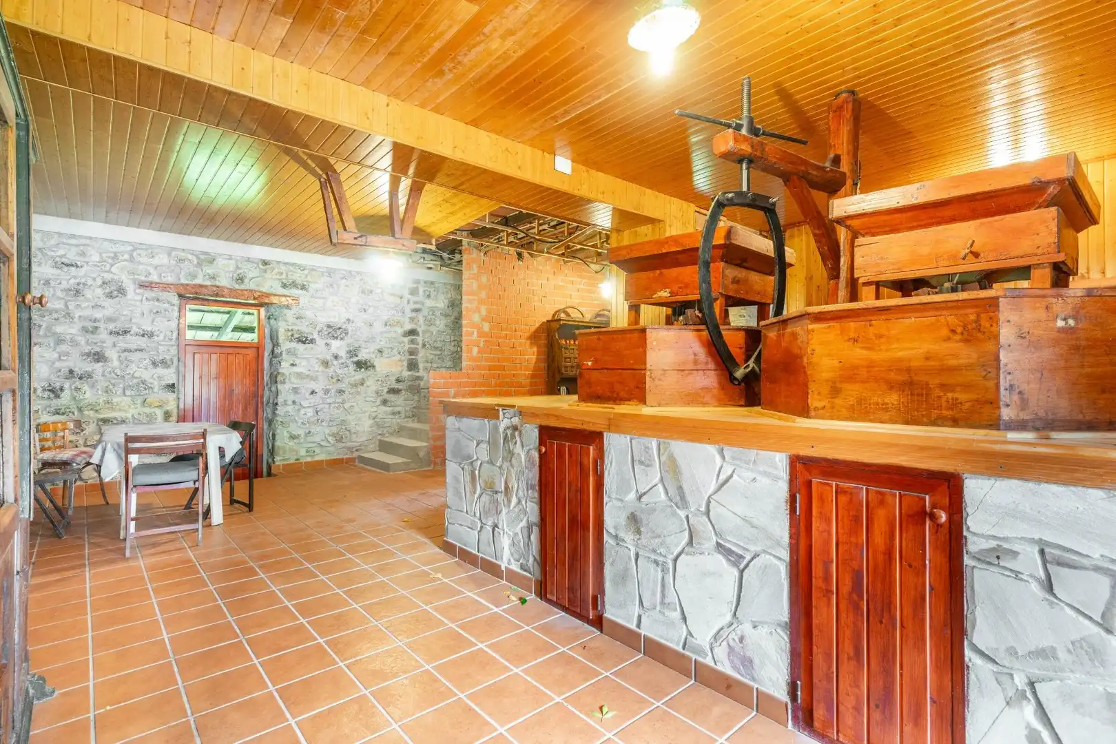 Casa o chalet en venta en Cabrillanes con Calefacción, Jardín privado y Terraza
