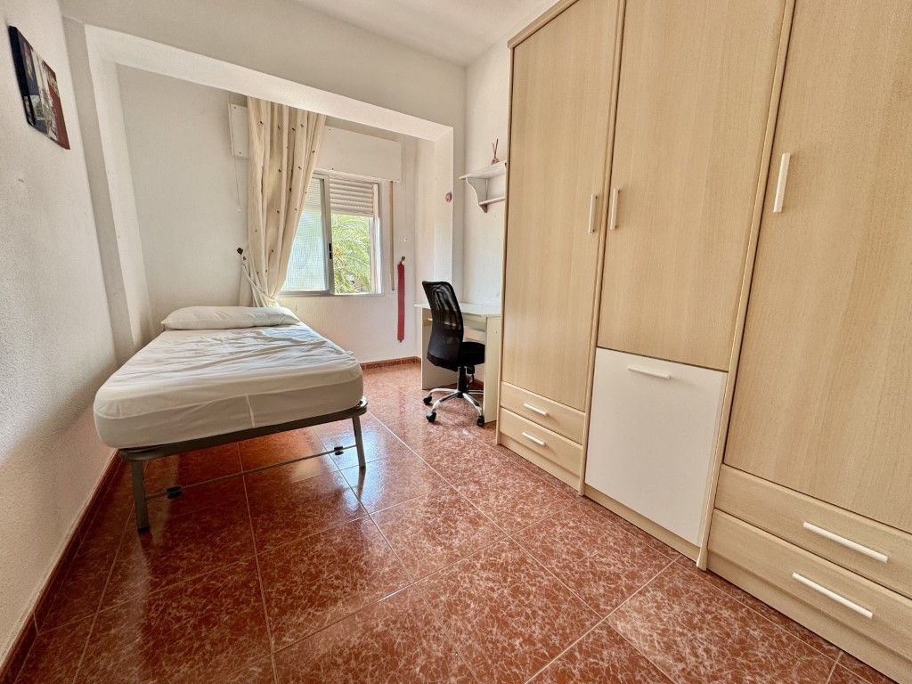 Bedroom of Flat to rent in  Córdoba Capital